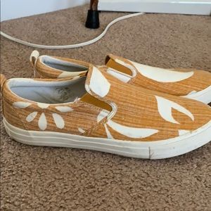 Urban outfitters slip ons